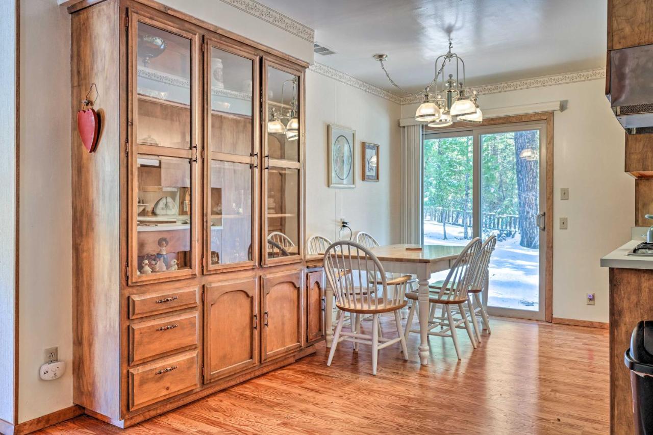 Riverfront Home Near Yosemite National Park! グローヴランド エクステリア 写真