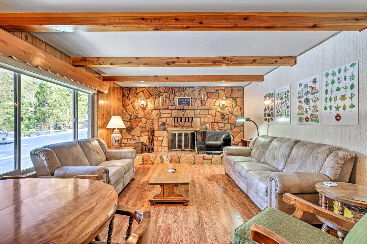 Riverfront Home Near Yosemite National Park! グローヴランド エクステリア 写真